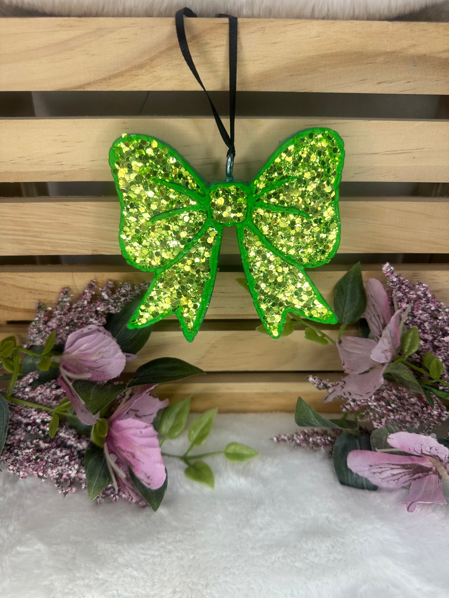 Lucky Little Bow