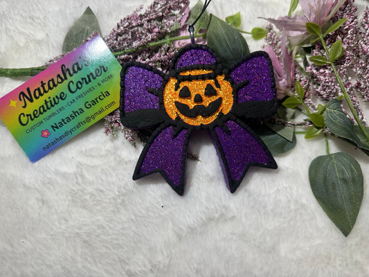 Bow’d & Pumpkin’d