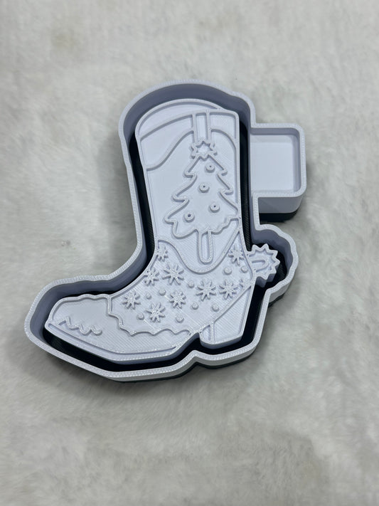 Kickin’ It Christmas Style