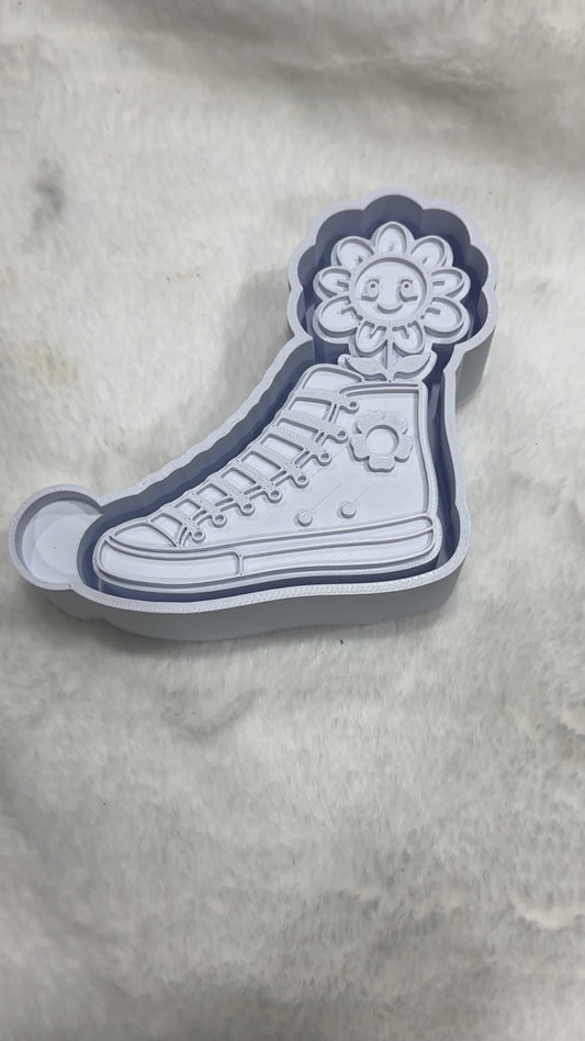 Walkin’ on Daisies
